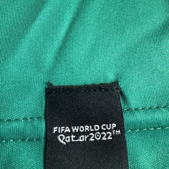 Official FIFA World Cup Qatar 2022 Mexico Long Sleeve Jersey green red sz medium - Picture 12 of 16